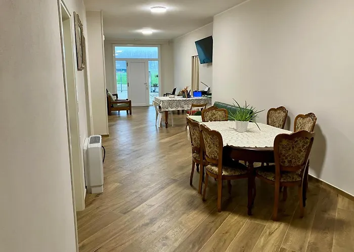 Antico Casale San Pantaleone Bed & Breakfast *