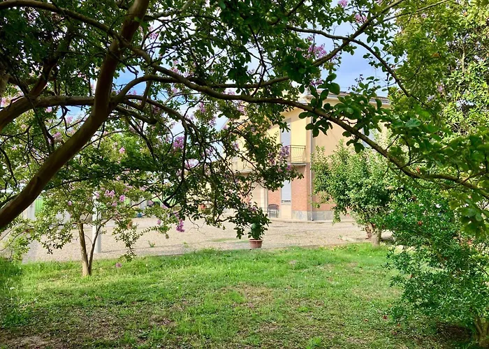 Antico Casale San Pantaleone Bed & Breakfast *